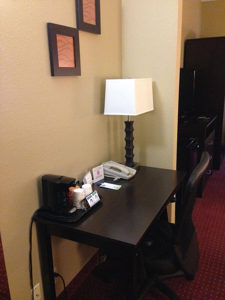 Quality Inn & Suites Little Rock West מראה חיצוני תמונה